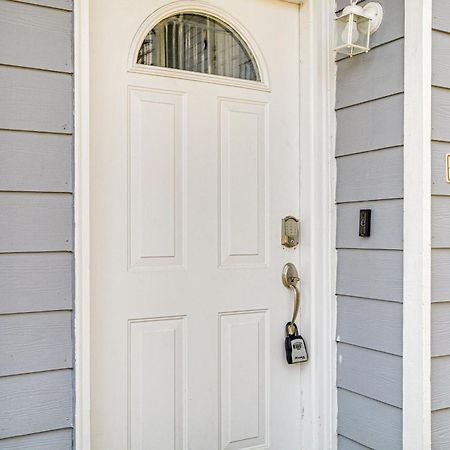 Airy Biloxi Condo With Patio Walk To Beach! Buitenkant foto